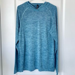 Lululemon Metal Vent Tech Hoodie Long Sleeve Shirt in Heather Blue